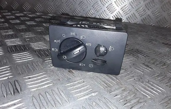 Ford Focus Light switch 7m5t13a024ca
