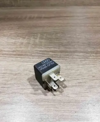 Audi A6 S6 C5 4B Other relay 431951253H