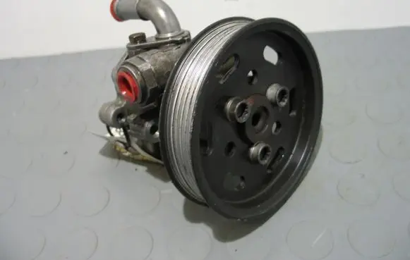 Skoda Octavia Mk1 (1U) Power steering pump 1J0422154