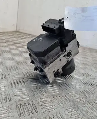 Volkswagen PASSAT B5.5 ABS Pump 0273004573