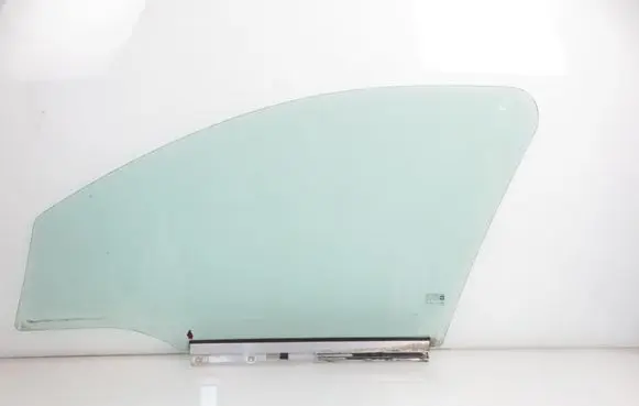 Opel Corsa C Front door window glass four-door 