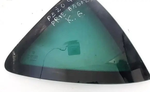 Peugeot 407 Rear side window AS3