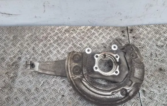 BMW 7 G11 G12 Front wheel hub 6879169 100277774