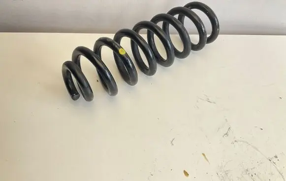 Mercedes-Benz GLC X253 C253 Rear coil spring