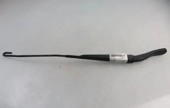 Renault Master III Front wiper blade arm 8200734776A
