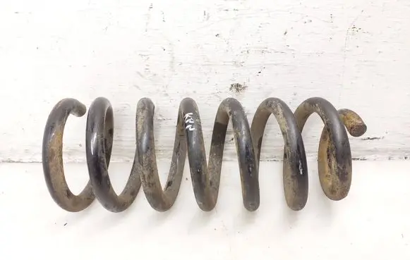 Volkswagen Amarok Front coil spring 