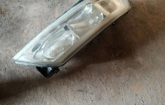 Renault Laguna II Headlight/headlamp 8200002847