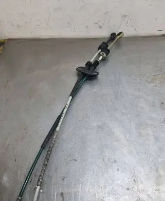 Mitsubishi Outlander Gear shift cable linkage 