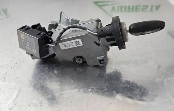 Opel Astra K Ignition lock 2LL00202AA 617201010906