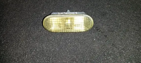 Volkswagen Bora Front fender indicator light 1j5949117