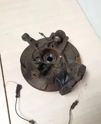 Mercedes-Benz ML W163 Rear wheel hub