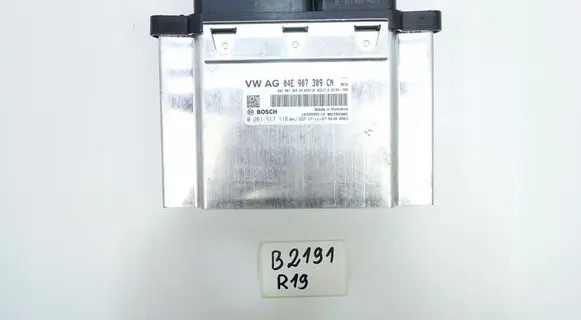 Audi Q3 8U Engine control unit/module 04E907309CN