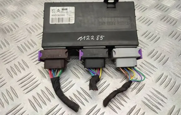 Citroen C5 Seat control module 9665363980