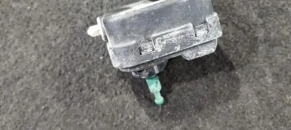 Headlight level adjustment motor