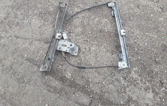 Renault Kangoo II Front door window regulator with motor 402086A