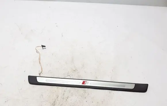 Audi A4 S4 B9 Front sill trim cover 8W0947417A