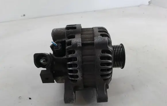 Citroen C4 I Generator/alternator 9640088080