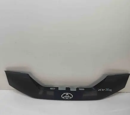 Toyota bZ4X Trunk door license plate light bar 7681142440 7680142300