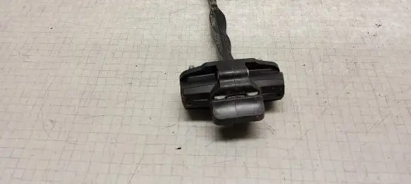 Ford Focus ST Front door check strap stopper A23500