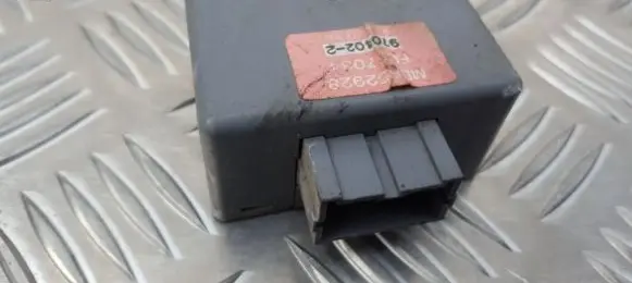Mitsubishi Lancer Other relay MB852928 EC57034