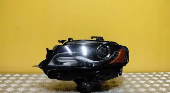 Audi A4 S4 B8 8K Headlight/headlamp 8K0941003R 2113