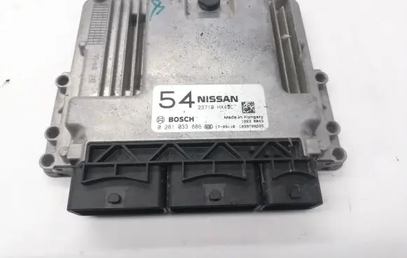 Nissan Qashqai Engine control unit/module 23710HX49C
