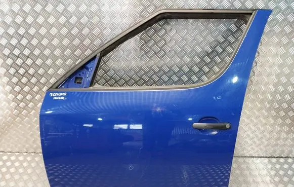 Skoda Roomster (5J) Front door S18031486