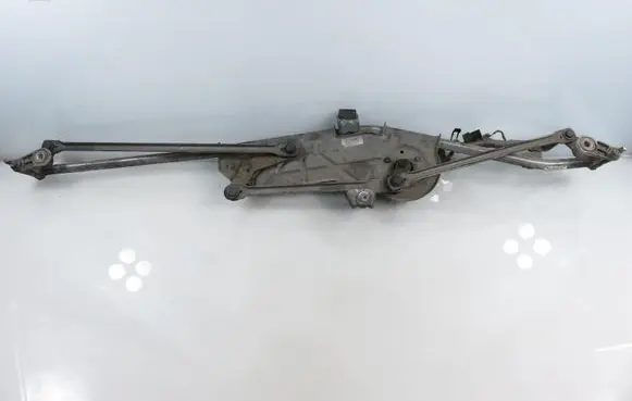 Front wiper linkage