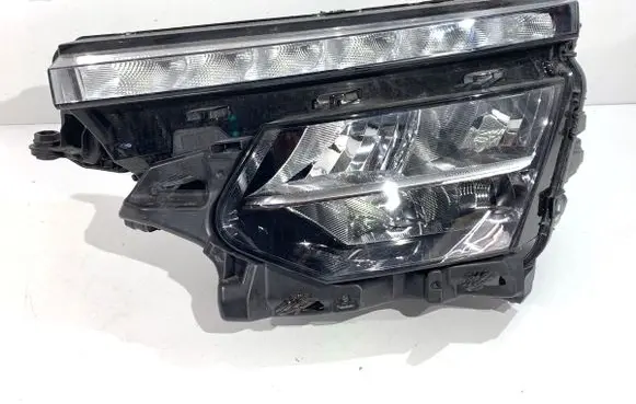 Skoda Kamiq Headlight/headlamp 655941015B