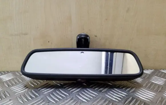 BMW 5 E60 E61 Rear view mirror (interior) 8236774