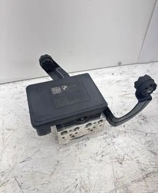 BMW 4 F32 F33 ABS Pump 6875814