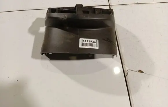 Citroen C4 I Picasso Steering wheel column trim 9654110377