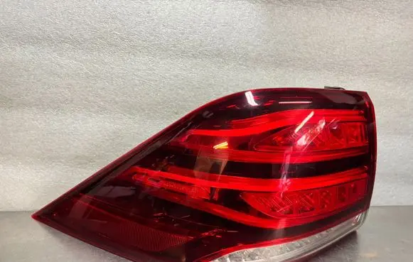 Rear/tail lights