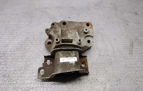 Peugeot Boxer Engine mount bracket 01358696080