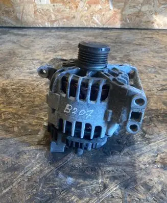Mercedes-Benz B W245 Generator/alternator A2661541302 2606301A TG11C074