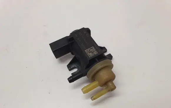 Volkswagen Jetta VI Turbo solenoid valve 1K0906627B