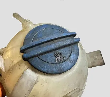Volkswagen Golf Plus Coolant expansion tank/reservoir 1K0121407A