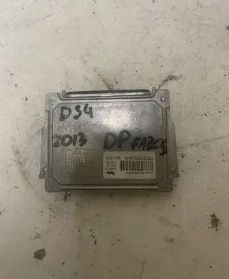 Citroen DS4 Xenon control unit/module 89032335