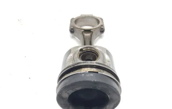 Skoda Superb B6 (3T) Piston with connecting rod CFG