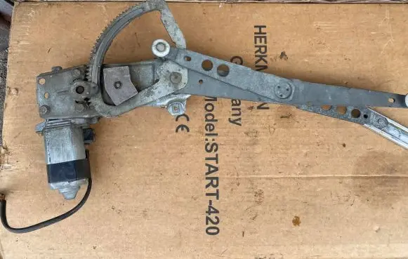 Jaguar XJ X40 Front door window regulator with motor 1680187908000 0130821016