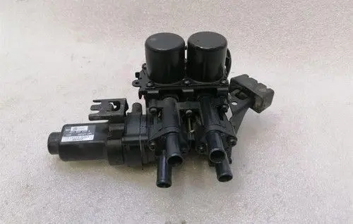 Bentley Mulsanne Coolant heater control valve 3D2959617C