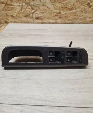 Skoda Fabia Mk1 (6Y) Electric window control switch 1J4959857A 03755020