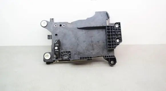 Battery tray