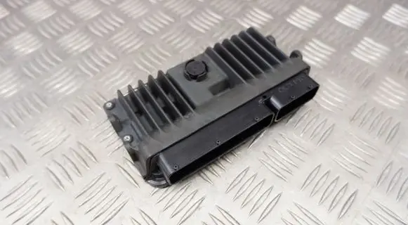 Toyota Yaris XP210 Engine control unit/module 89661K0081
