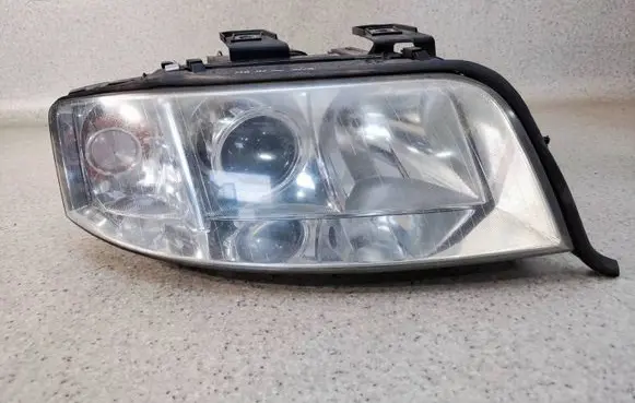 Audi A6 S6 C5 4B Headlight/headlamp