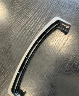 (B) pillar trim (bottom)
