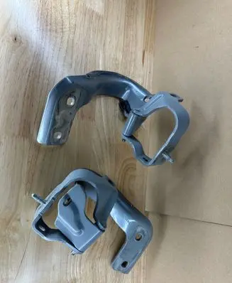 Audi Q5 SQ5 Tailgate/trunk/boot hinge 8R0827300A 8R0827299A