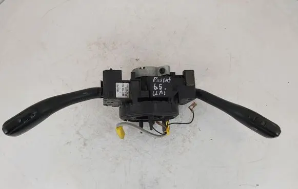 Volkswagen PASSAT B5 Multifunctional control switch/knob 1J0959653