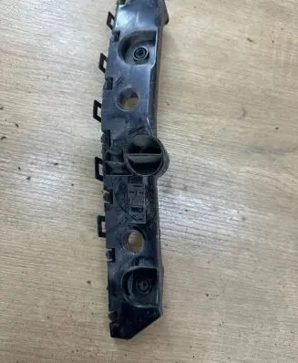 Nissan Note (E12) Rear bumper mounting bracket