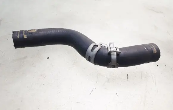 Maserati Ghibli Engine coolant pipe/hose 10751